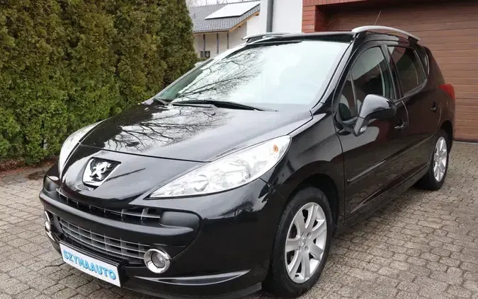 peugeot Peugeot 207 cena 17900 przebieg: 143498, rok produkcji 2008 z Radzymin